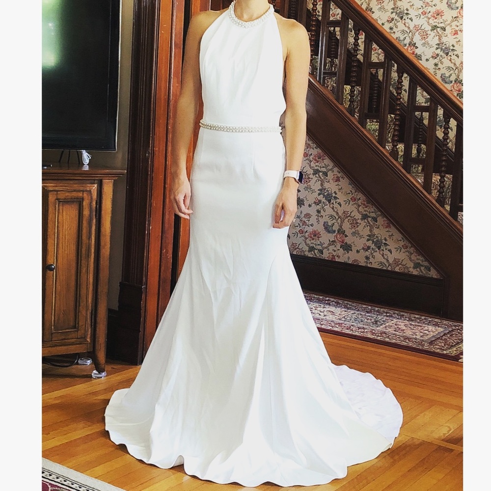 Bronx and Banco XS Monro Gown - Picture 3 of 4